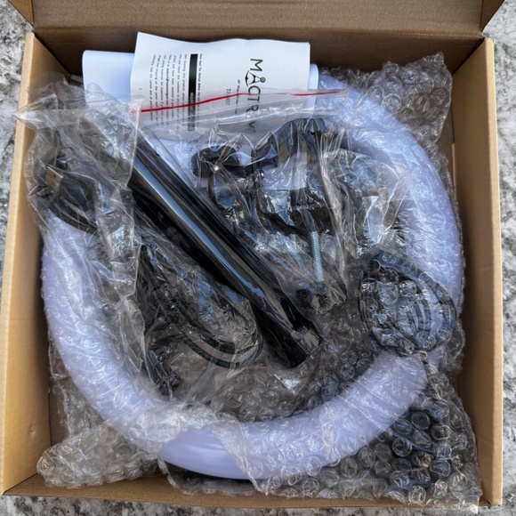 Open Box- Mactrem 10" Ring Light #TF-007- Incl Mini Tripod, 3 Light Modes, etc - Picture 2 of 2